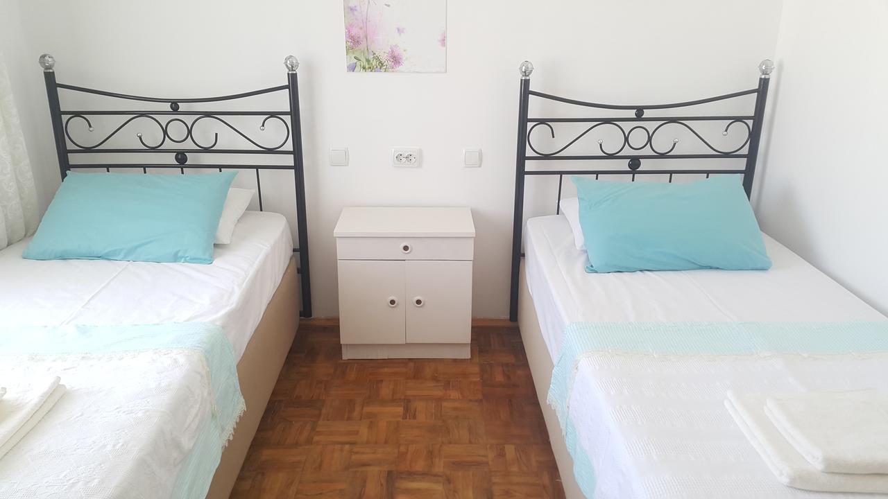 Ayvalık Pansiyon Dış mekan fotoğraf